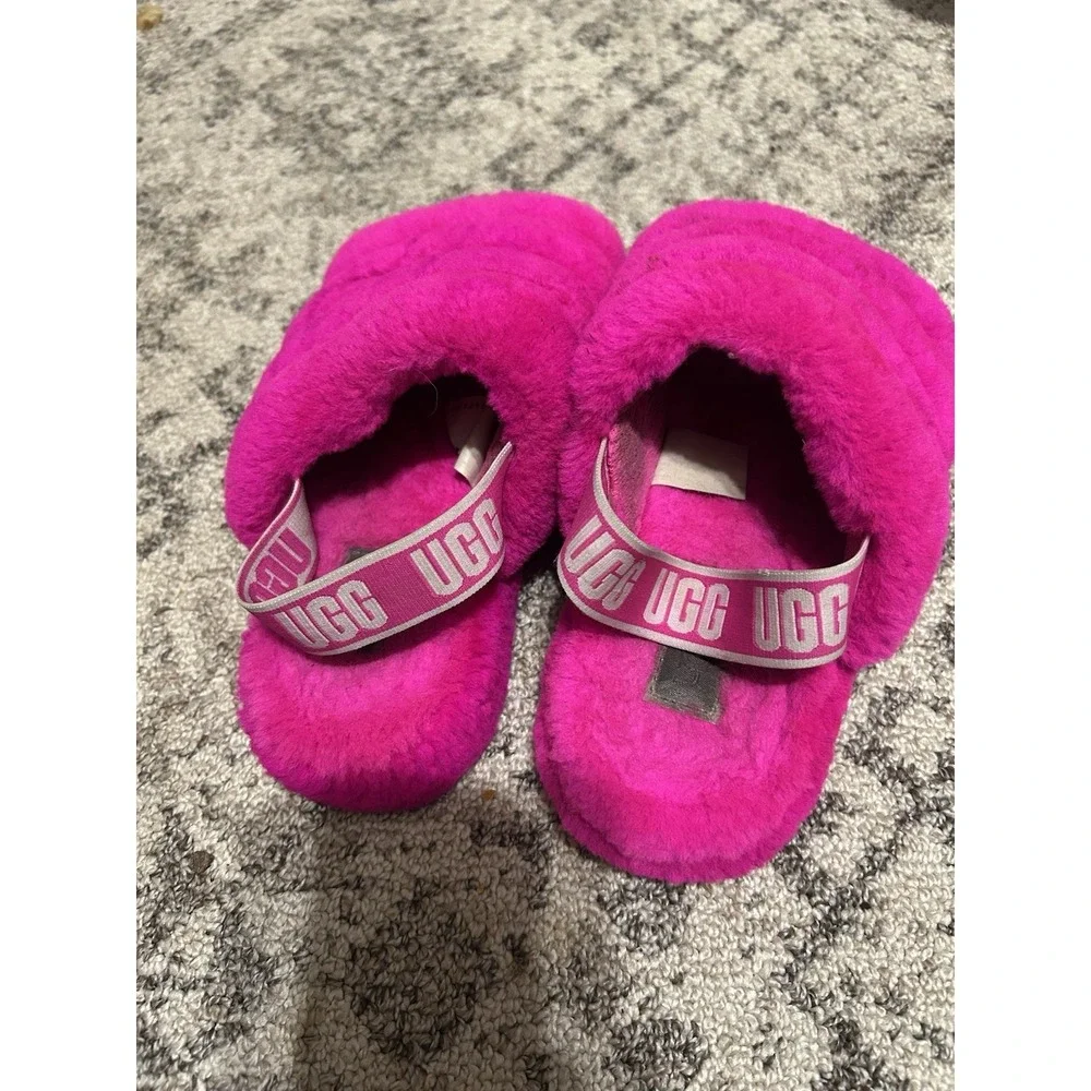 Ugg Girls Fluff Yeah Slide Size 2